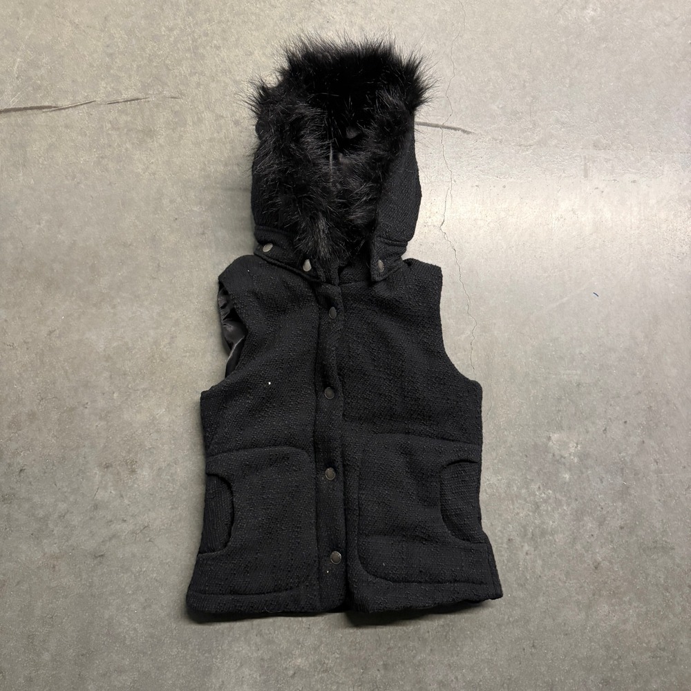 BB Dakota Womens Black Textured Knit Hooded Vest Faux Fur Trim Snap Front 3606